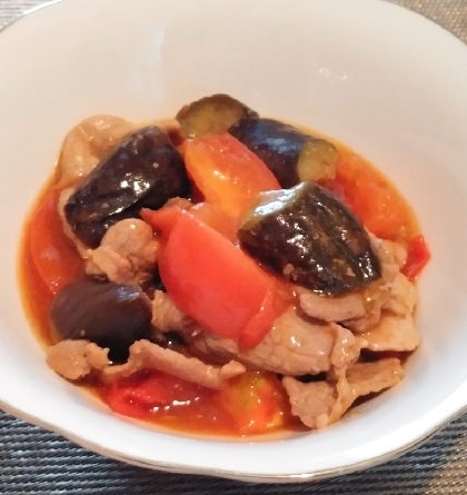 トマトとなすの中華うま煮
