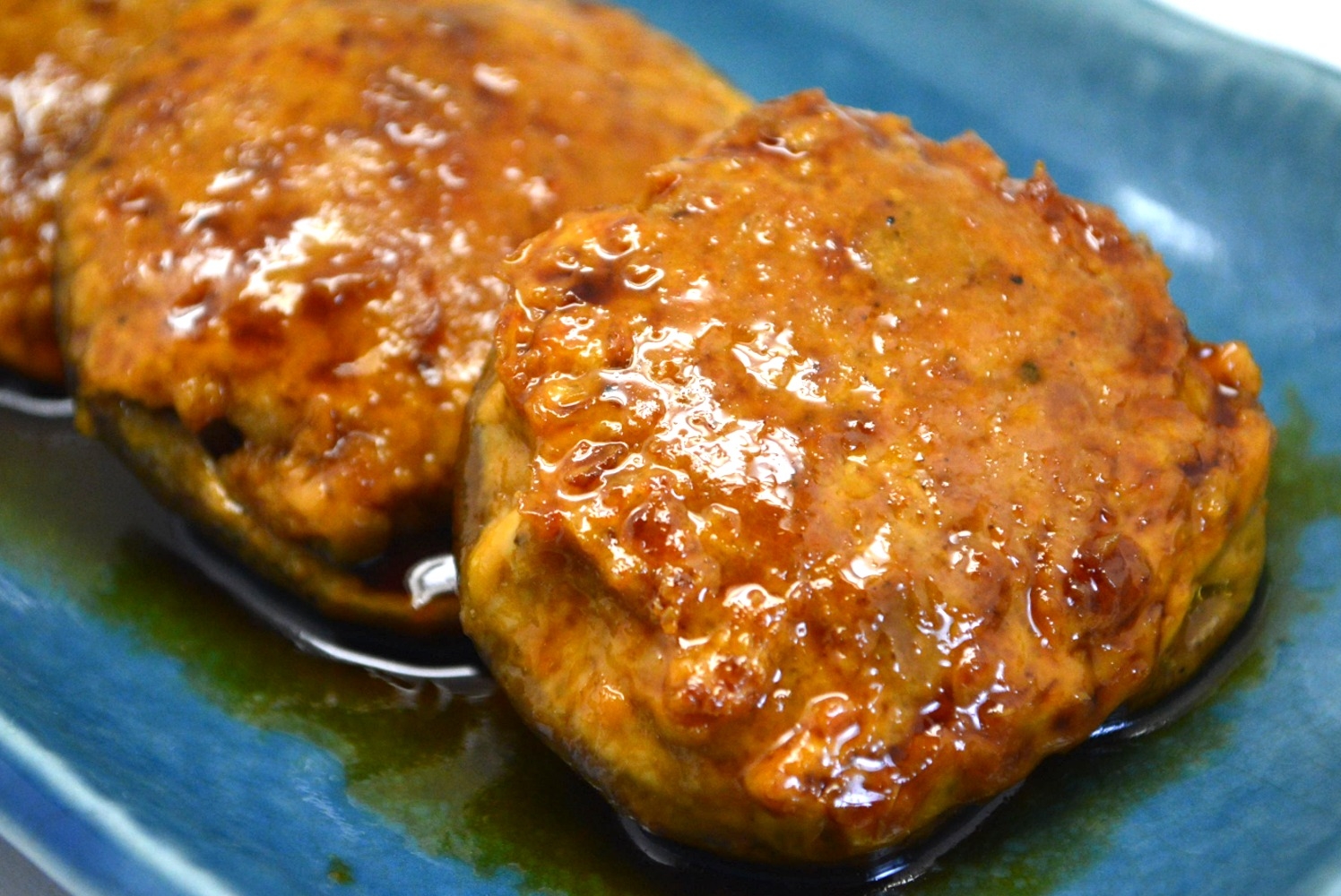 ＜定番シリーズ＞材料3つ！甘辛こってり椎茸の肉詰め